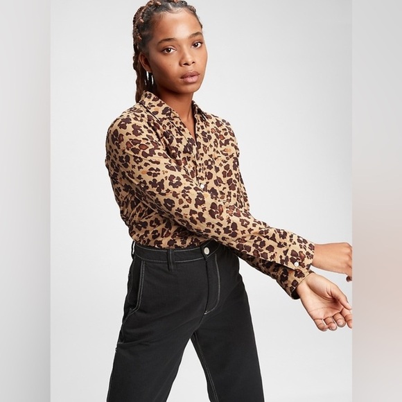 GAP Leopard Print Perfect Shirt Long Sleeves Cotton Button Up Blouse Size L Tall - Picture 1 of 13